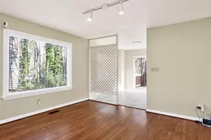 18 Syracuse Pl, Durham, NC 27704 - Photo 9