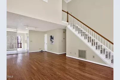 18 Syracuse Place, Durham, NC 27704 - Photo 9