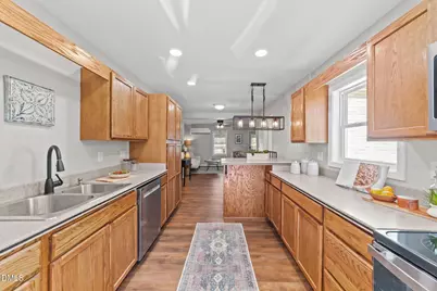 423 S Barbour Street, Clayton, NC 27520 - Photo 15