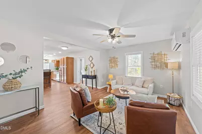 423 S Barbour Street, Clayton, NC 27520 - Photo 5