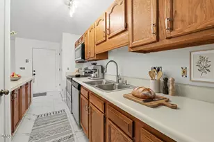 3701 Cotswold Terrace, Greensboro, NC 27410 - Photo 5