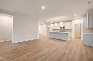 38 Stonesthrow Wy, Fuquay Varina, NC 27526 - Photo 17