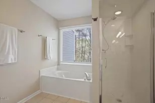 1008 Oak Lake Ct, Raleigh, NC 27606 - Photo 21