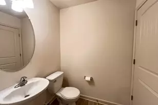 18 Rochambeau Ct, Durham, NC 27704 - Photo 7