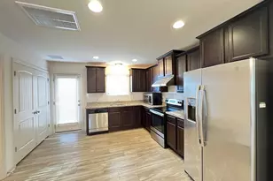 18 Rochambeau Ct, Durham, NC 27704 - Photo 3