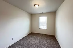 18 Rochambeau Ct, Durham, NC 27704 - Photo 11