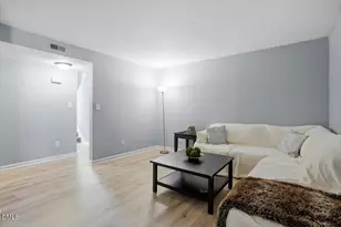 712 Godwin Ct, Raleigh, NC 27606 - Photo 5