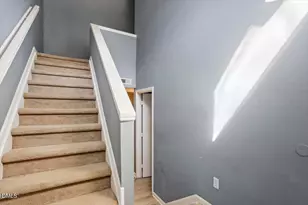 712 Godwin Ct, Raleigh, NC 27606 - Photo 7