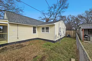 248 Orville St, Henderson, NC 27536 - Photo 5