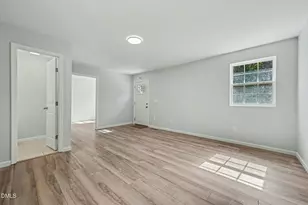 905 Ardmore Dr, Durham, NC 27713 - Photo 7