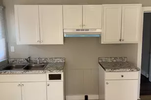 805 Rountree Ave SE, Wilson, NC 27893 - Photo 5