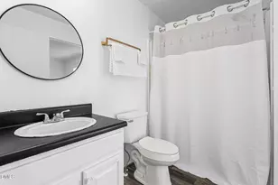 410 W Old Glencoe Rd, Burlington, NC 27217 - Photo 21