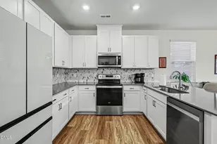 2732 Princess Tree Dr, Raleigh, NC 27616 - Photo 9