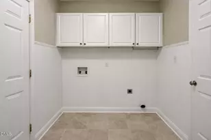 212 Capistrane Dr, Cary, NC 27519 - Photo 17