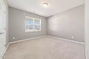 4614 Clove Meadow Ct, Raleigh, NC 27604 - Photo 33