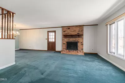 828 Valerie Drive, Raleigh, NC 27606 - Photo 5