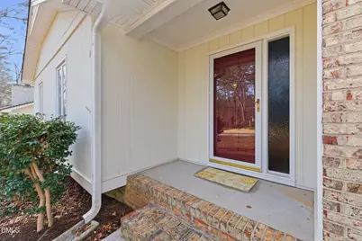 828 Valerie Drive, Raleigh, NC 27606 - Photo 3