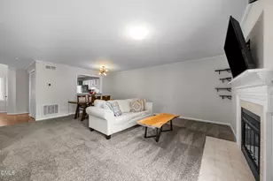 404 Broad Leaf Cir, Raleigh, NC 27613 - Photo 15