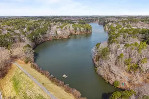 404 Broad Leaf Cir, Raleigh, NC 27613 - Photo 43