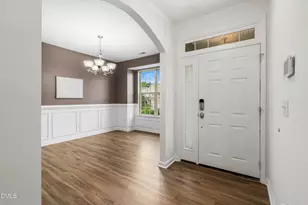 728 Blossom Bay Ln, Apex, NC 27523 - Photo 9