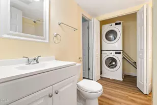 121 Westview Dr, Carrboro, NC 27510 - Photo 15