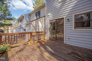 6528 Hearthstone Dr E, Raleigh, NC 27615 - Photo 27