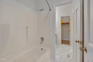 6528 Hearthstone Dr E, Raleigh, NC 27615 - Photo 19