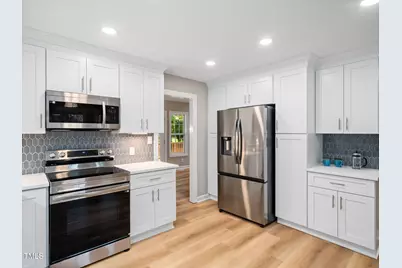 4700 Carolton Drive, Raleigh, NC 27606 - Photo 9