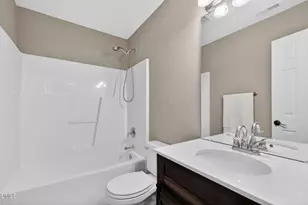 102 Travilah Oaks Ln, Cary, NC 27518 - Photo 43