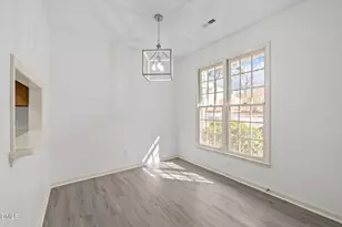 10 Forest Oaks Dr, Durham, NC 27705 - Photo 9