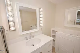 306 Plainview Ave, Raleigh, NC 27604 - Photo 19