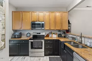 1873 Birmingham Dr, Hillsborough, NC 27278 - Photo 9