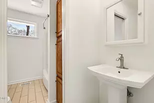 407 Hickory Dr, Chapel Hill, NC 27517 - Photo 19