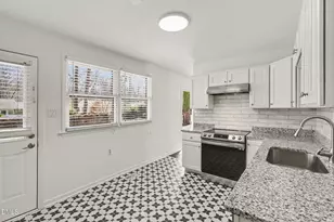 407 Hickory Dr, Chapel Hill, NC 27517 - Photo 11