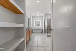 104 River Ledge Dr, Holly Springs, NC 27540 - Photo 25