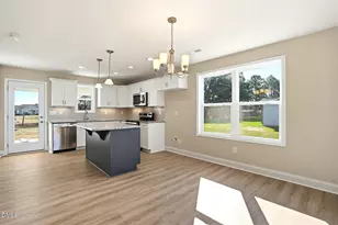 232 Rae St, Warsaw, NC 28398 - Photo 9