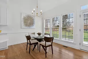 105 Seagrave Pl, Morrisville, NC 27560 - Photo 17