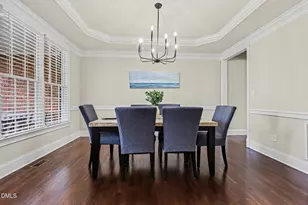 10643 Tarton Fields Cir, Raleigh, NC 27617 - Photo 9