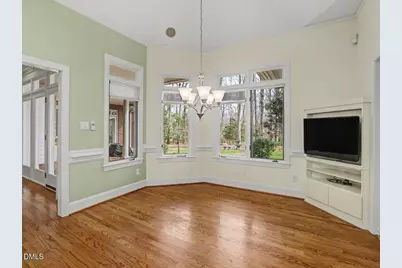 305 Sutherland Court, Durham, NC 27712 - Photo 17