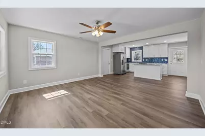 720 S Wakefield Street, Zebulon, NC 27597 - Photo 5