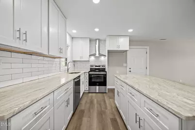 728 S Wakefield Street, Zebulon, NC 27597 - Photo 7