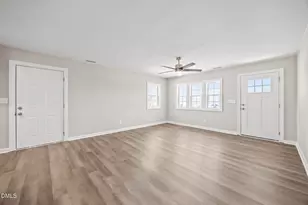 728 S Wakefield St, Zebulon, NC 27597 - Photo 3