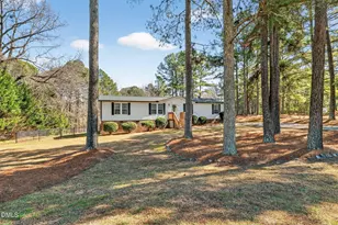 12 Red Oak Dr, Smithfield, NC 27577 - Photo 3