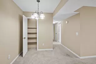 5669 Hornaday Rd, Greensboro, NC 27409 - Photo 7