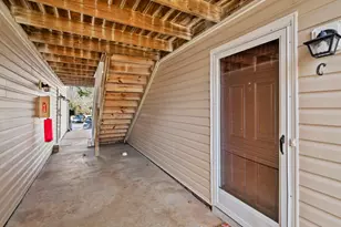 5669 Hornaday Rd, Greensboro, NC 27409 - Photo 17