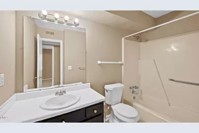 5669 Hornaday Road #C, Greensboro, NC 27409 - Photo 13