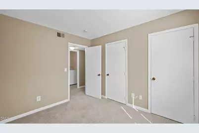 5669 Hornaday Road #C, Greensboro, NC 27409 - Photo 11