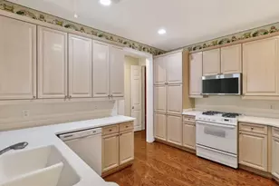 2901 Market Bridge Ln, Raleigh, NC 27608 - Photo 23