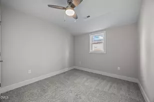 303 Graves St, Selma, NC 27576 - Photo 23