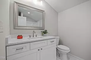 303 Graves St, Selma, NC 27576 - Photo 25